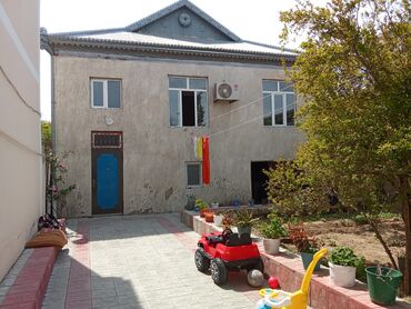 suraxanida heyet evleri: 4 otaqlı, 200 kv. m, Kredit yoxdur, Orta təmir