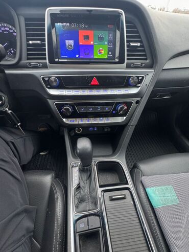 Hyundai: Hyundai Sonata: 2019 г., 2 л, Автомат, Газ, Седан — 9