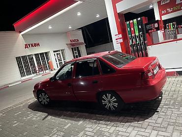 Daewoo Nexia: 2010 г., 1.6 л, Механика, Газ, Седан