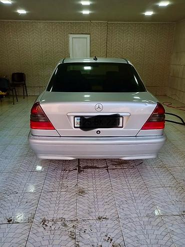 w202 baqaj: Mercedes-Benz C 180: 1.8 l | 1999 il Sedan — 5