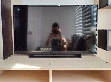 Телевизоры: LED-телевизор Sony Bravia - Диагональ экрана 40" (узкая рамка