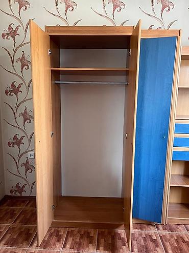 study table: Юношеский мебельный гарнитур (Россия совместно Беларусь) Состав — 4