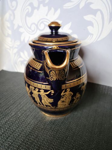 Čajnici: Grcki bokal rucno oslikan 24-om 70,80te . Bokal je perfektan,sve na — 8