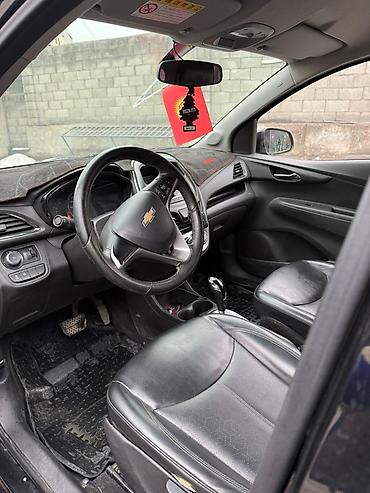 e6 3: Chevrolet Spark: 2018 г., 0.1 л, Автомат, Бензин, Хэтчбэк — 6