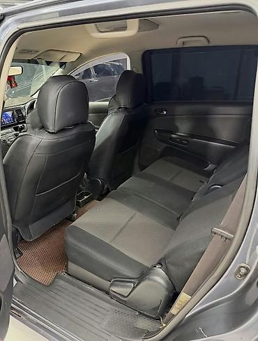 телешка для авто: Toyota WISH: 2004 г., Бензин, Минивэн — 5