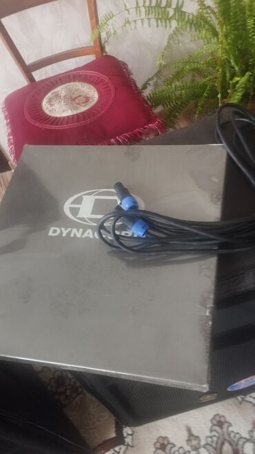 Dinamiklər və kolonkalar: Kolonka, Növ - Akustik, rəng - Qara — 4