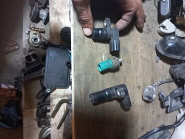 Sürətlər qutusunun beyni: Honda Crv 2002 -2006 karobka ehtiyat hisseleri honda cr-v karobka -da lalafo.az — 8 Sürətlər qutusunun beyni: Honda Crv 2002 -2006 karobka ehtiyat hisseleri honda cr-v karobka — 8