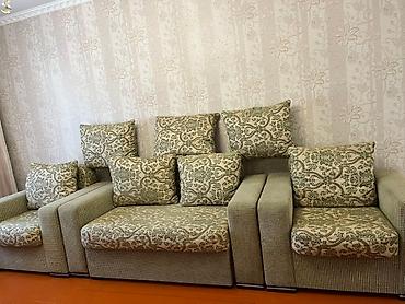 Прямые диваны: Прямой диван, Б/у — 3