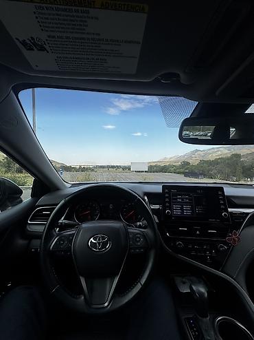 corolla 2016: Toyota Camry: 2020 г., Автомат, Седан — 4