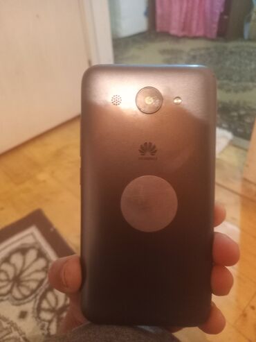 2 əl telefon: Huawei Y3, 2 GB, цвет - Серый