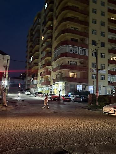 Mənzil kirayələyirəm: 3 otaqlı, 75 kv. m — 1