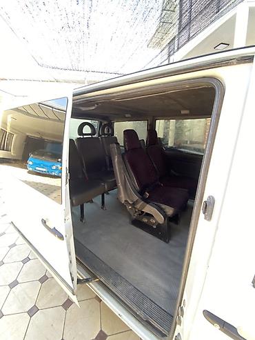 Mercedes-Benz Vito: 2003 г., 2.2 л, Кол менен иштөөчү, Дизель, Вэн/Минивэн lalafo.kg да — 5 Mercedes-Benz Vito: 2003 г., 2.2 л, Кол менен иштөөчү, Дизель, Вэн/Минивэн — 5