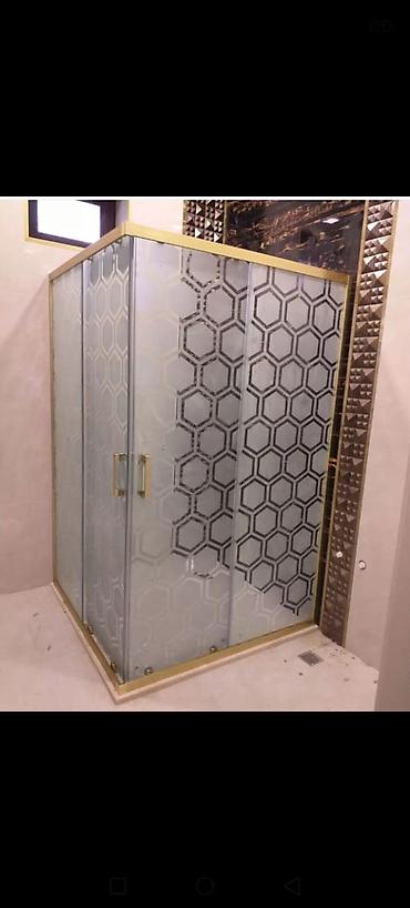 Duş kabinaları, arakəsmələr: Yeni Arakəsmə, Künc üçün, Ödənişli çatdırılma — 38