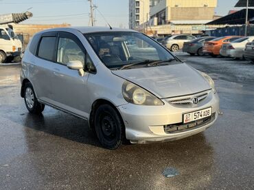 Honda: Honda Fit: 2002 г., 1.3 л, Вариатор, Бензин, Хэтчбэк