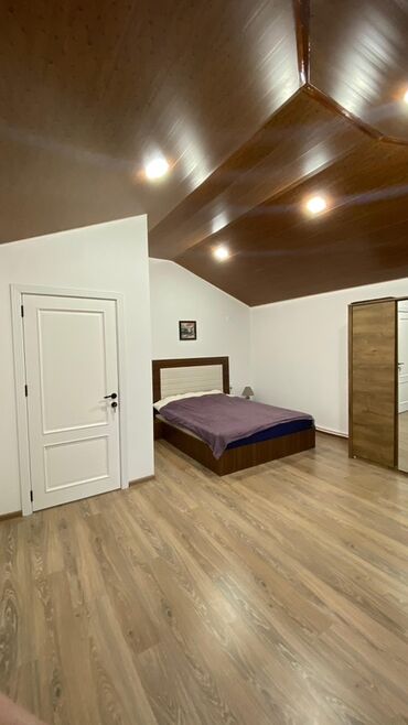 Bağ evlərinin kirayəsi: 200 kv. m, 3 otaqlı, Hovuzlu, Su — 15