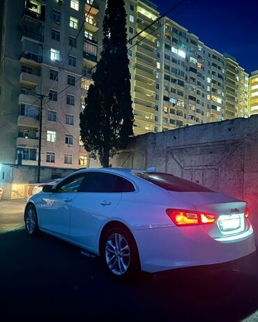 продажа бу авто в азербайджане: Chevrolet Malibu: 1.5 л | 2017 г. 16200 км Седан