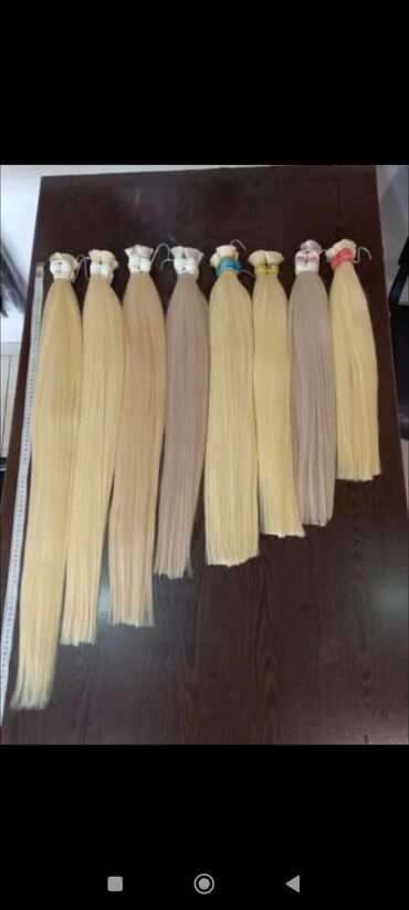 Təbii saçlar, pariklər: Qaynaq saçlar, Təbii — 3