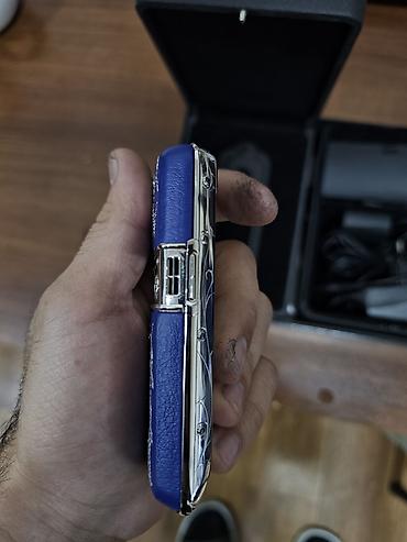 finishing touch: Vertu Signature Touch, 4 GB, rəng - Mavi, Düyməli — 4
