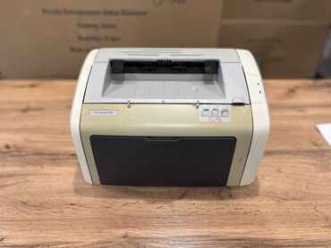 домашний проектор для фильмов: В продаже лазерный принтер HP LaserJet 1018 - черно-белый, А4 формата