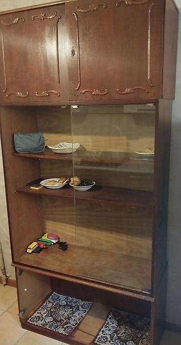 Bufetlər: Mebel dəsti – vitrinli bufet və asma dolablar - Material: ağac əsaslı — 1