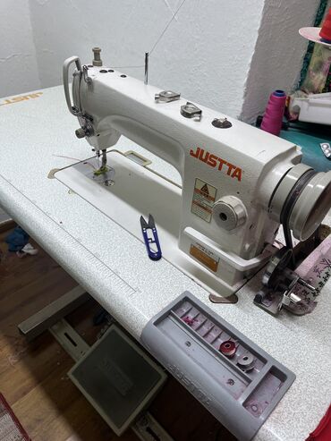 матор швейная машинка: Швейная машина Ручной