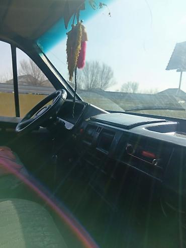 QAZ: GAZelle yük/miniven - Korpus: Ağ rəngli kuzov, qabaq kapotunda qartal — 11