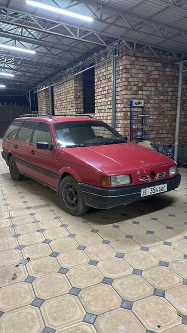 пасат белый: Volkswagen Passat: 1992 г., 1.8 л, Механика, Газ, Универсал