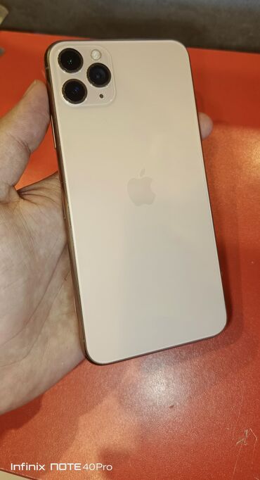 işlenmiş telefon: IPhone 11 Pro Max, 256 GB, Qızılı, Simsiz şarj