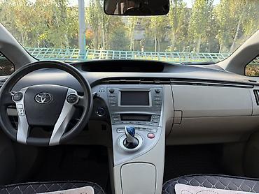 prius 30: Toyota Prius: 2014 г., 1.8 л, Гибрид, Хэтчбэк — 7