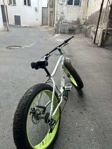 klass kredit velosiped: İşlənmiş Şəhər velosipedi 28", sürətlərin sayı: 20, Ödənişli çatdırılma