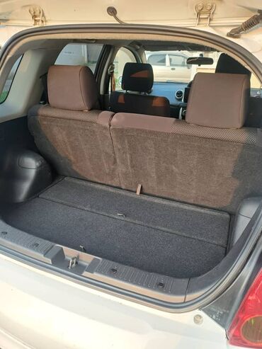 авто в рассрочку минивэн: Toyota Isis: 2003 г., 1.3 л, Автоматтык, Бензин, Вэн/Минивэн