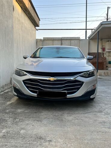Chevrolet Malibu: 1.5 л | 2022 г. 64000 км Седан