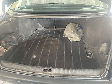 Унаа сатуу: Volkswagen Passat: 1994 г., 1.8 л, Кол менен иштөөчү, Бензин, Седан — 10