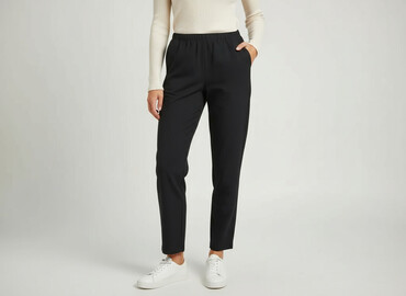 spodnie z zapięciem na nogawkach: Material trousers for women, size S