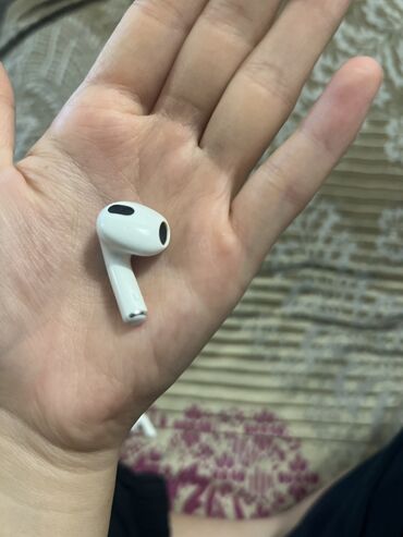 сони плестейшен 5: Продаю AirPods 3 (только наушники, без кейса). Кейс потерян, наушники