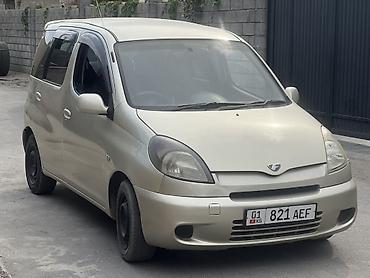 машину продаю: Toyota Funcargo: 2002 г., 1.3 л, Автомат, Бензин, Минивэн — 5