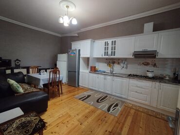 Həyət evləri və villaların satışı: 7 otaqlı, 1 kv. m, Kredit yoxdur, Yeni təmirli — 9