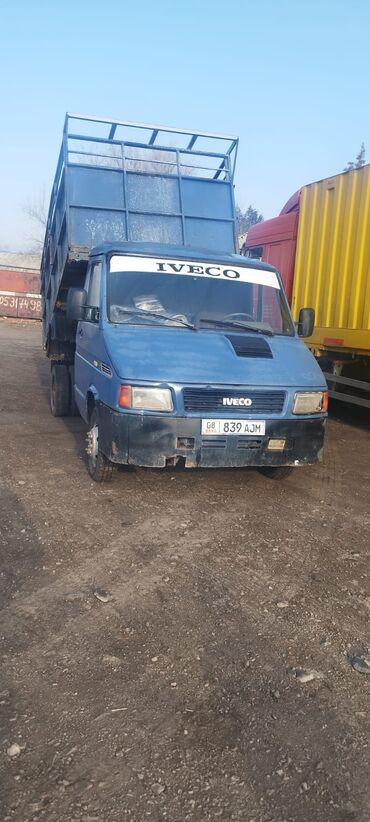 фура рено т: Легкий грузовик, Iveco, Стандарт, Б/у