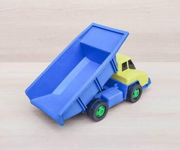 Игрушки: Машинки и самолёты. Очень дёшево. Продаю игрушки, те - что на фото в — 5