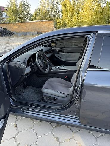 тайота и: Toyota Avalon: 2019 г., 2.5 л, Автомат, Бензин, Седан — 4