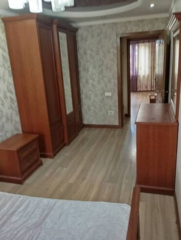 Продажа квартир: 3 комнаты, 58 м², 104 серия, 3 этаж, Евроремонт