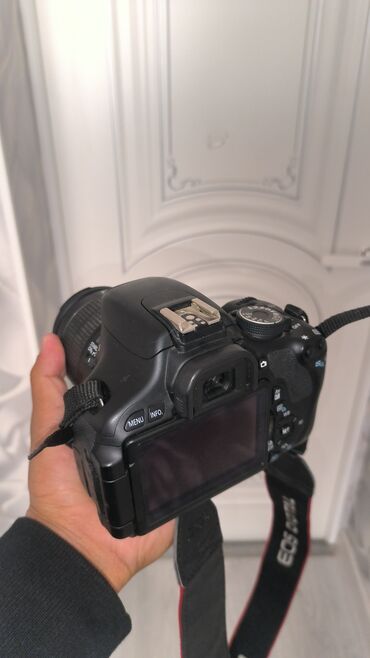 видеорегистратор зеркало бишкек: Canon EOS 600D