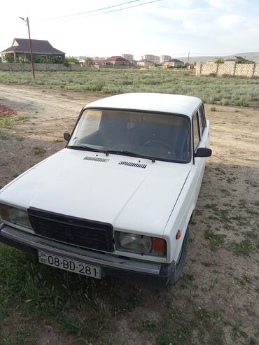 автомобиль фольксваген поло: VAZ (LADA) 2107: 1.6 l | 1999 il 16941 km Sedan