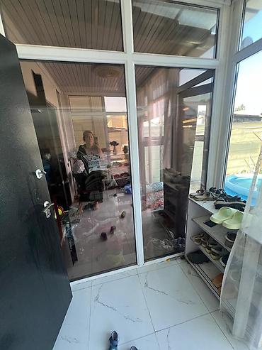 Продажа коттеджей и домов: 🏡 **Продается 2-этажный дом в ж/м Ала-Тоо-1!** ✨ **200 м² | 5 соток | at lalafo.kg — 16 Продажа коттеджей и домов: 🏡 **Продается 2-этажный дом в ж/м Ала-Тоо-1!** ✨ **200 м² | 5 соток | — 16