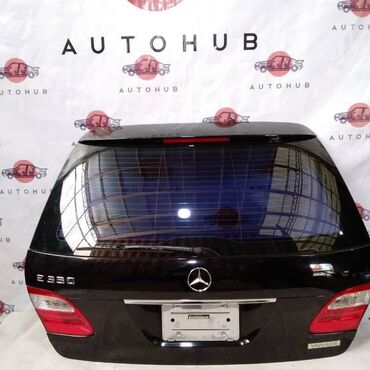 Другие детали системы освещения: Крышка багажника Mercedes-Benz