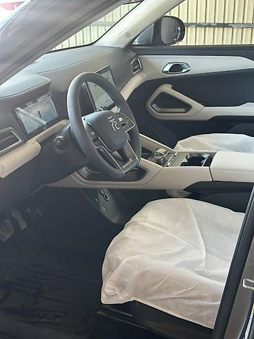гибрид батарея: BYD Yuan Up: 2025 г., Автомат, Электромобиль, Кроссовер — 6