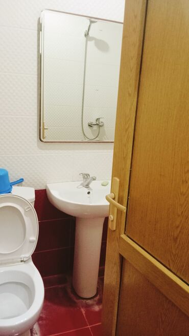 Uzunmüddətli kirayə mənzillər: Salam.Masazlrda bir otaqll ev verilir tek beye wertlermis sakitcilik -da lalafo.az — 2 Uzunmüddətli kirayə mənzillər: Salam.Masazlrda bir otaqll ev verilir tek beye wertlermis sakitcilik — 2