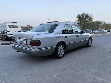 01: Mercedes-Benz W124: 1994 г., 3.2 л, Автомат, Бензин, Седан — 4