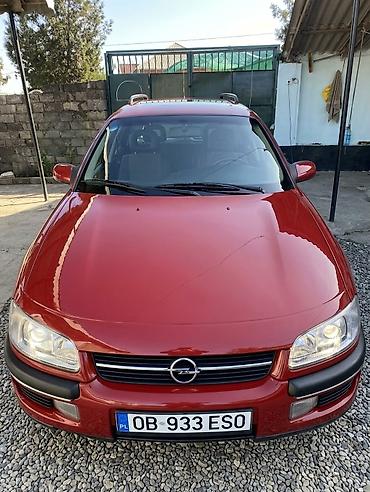 avtomobil qosqulari: Opel Vectra Caravan (universal kuzov) - Kuzov: universal, dam — 1