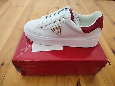 Krasofkalar və idman ayaqqabıları: Brendlərdən idman ayaqqabıları seçimi 1) Adidas idman ayaqqabısı ölçü — 7